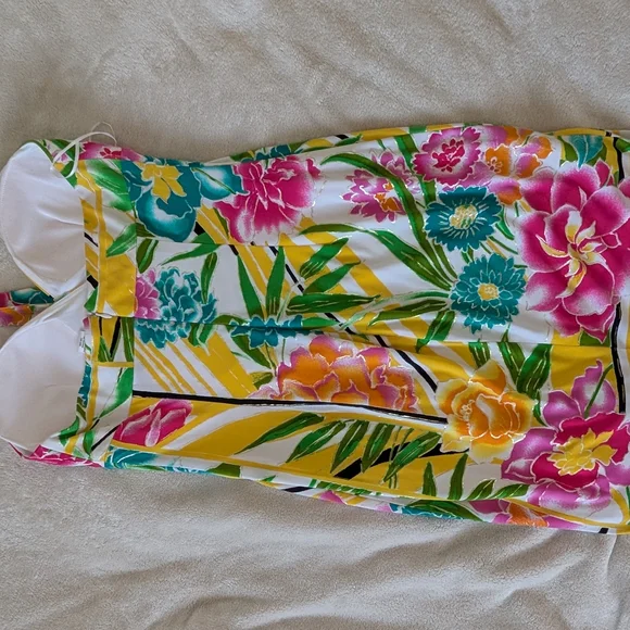 Cache Colorful Floral Dress - Picture 8 of 9